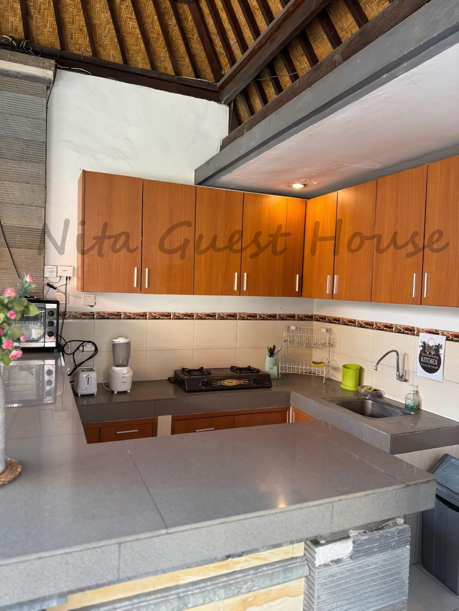 Nita Guest House Bali Canggu Exterior foto